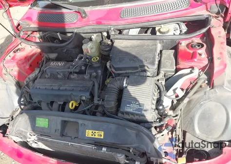 2006 Mini Cooper z USA, uszkodzony, nr VIN WMWRF33556TG13821